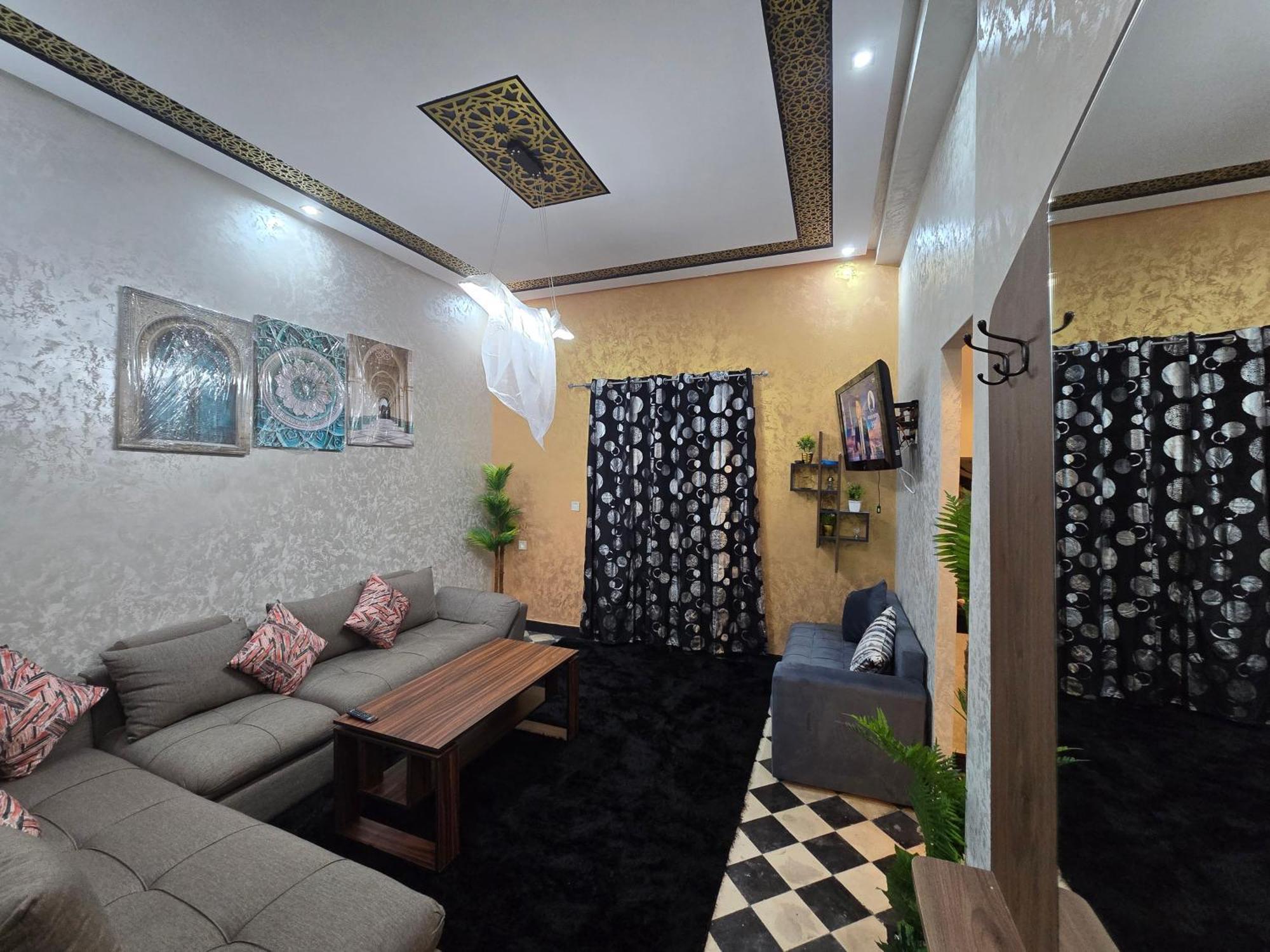Centre Ville Plage Avec 1 Seule Chambre 3 Pieces Au Total Pour Famille Ou Personnes Serieuses Ель-Джадіда Екстер'єр фото